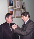  &quot;&quot;       : &quot;     !&quot;  , 2007 .